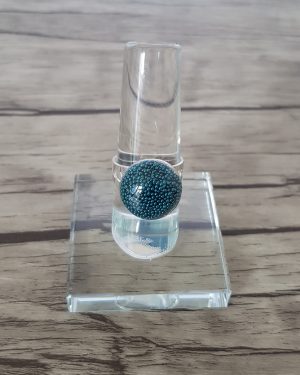 Bague dôme verre soufflé et micro-billes bleu canard