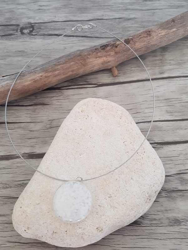 Collier bulle de verre et fleur de sel