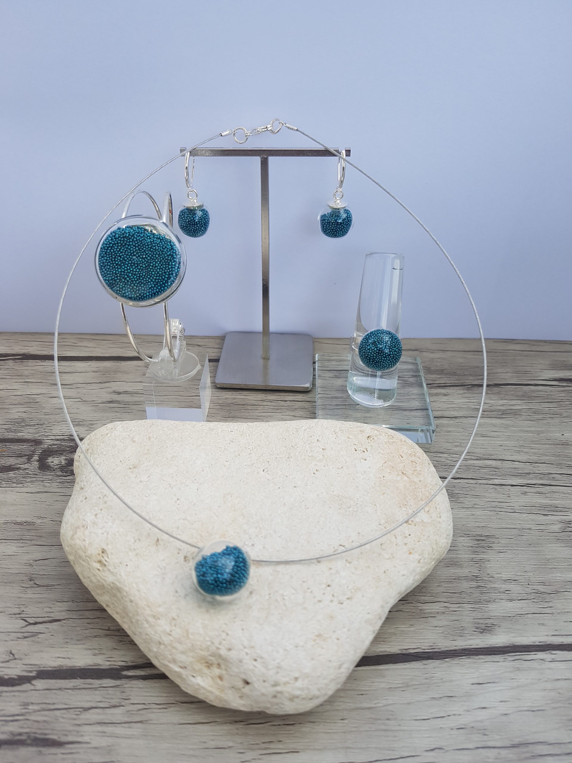Parure verre soufflé et micro-billes bleu canard