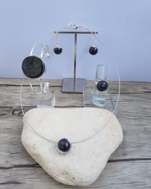Parure verre soufflé et micro-billes noir