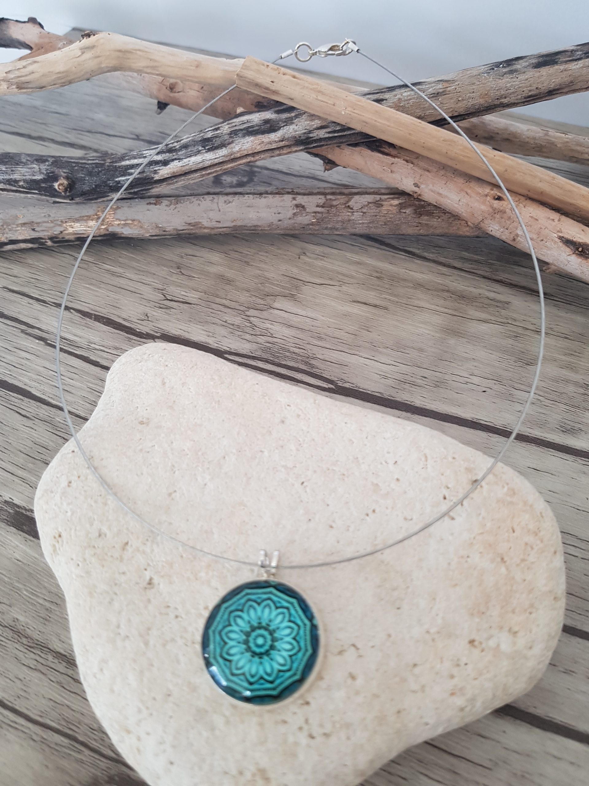 Collier cabochon mandala turquoise