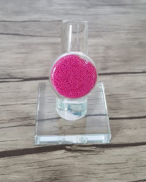 Bague bulle de verre disque et micro-billes fuchsia