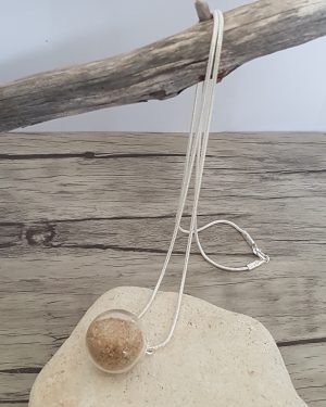 Sautoir bulle de verre et sable d'Oléron