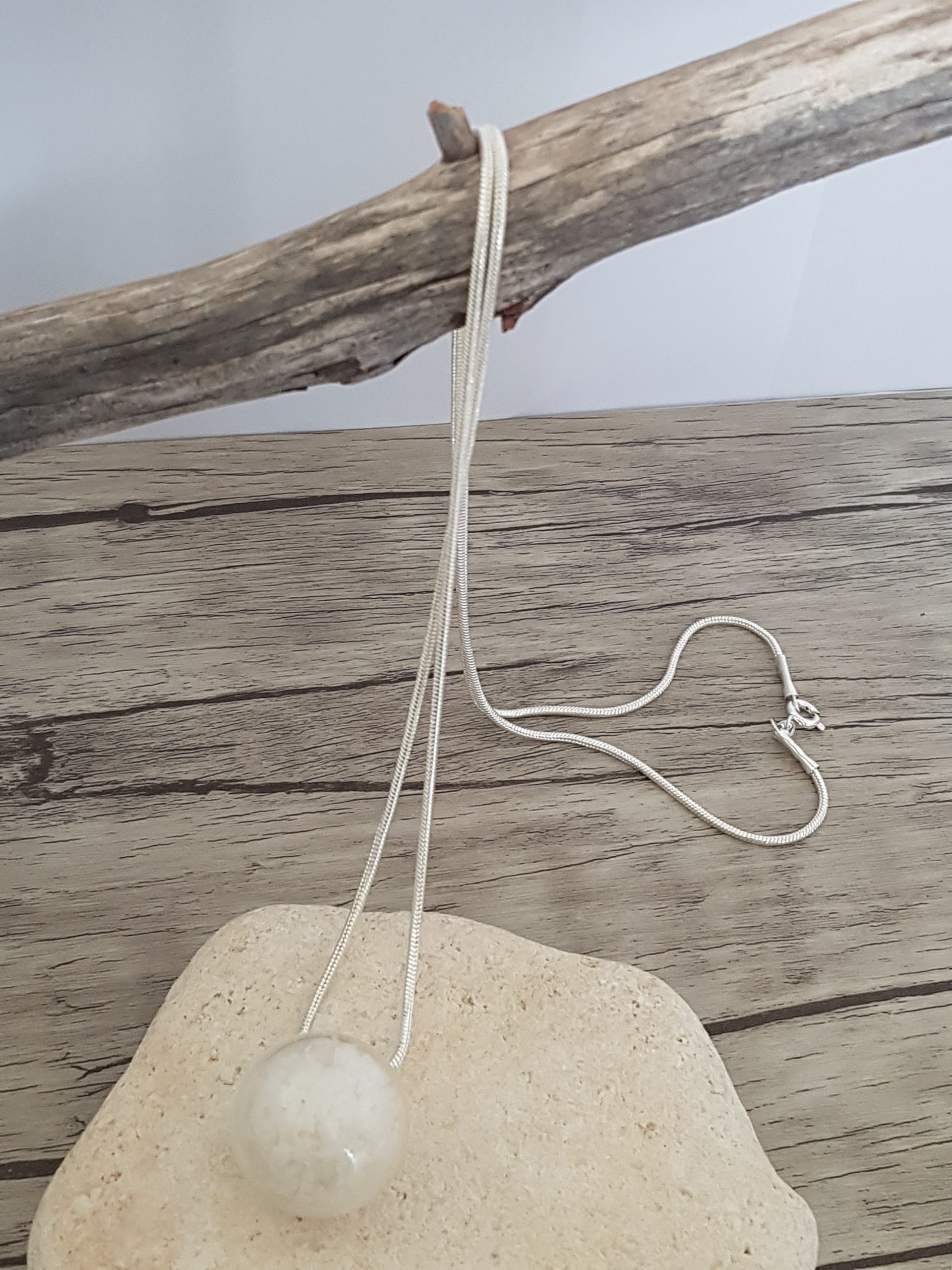 Sautoir bulle de verre et fleur de sel d'Oléron